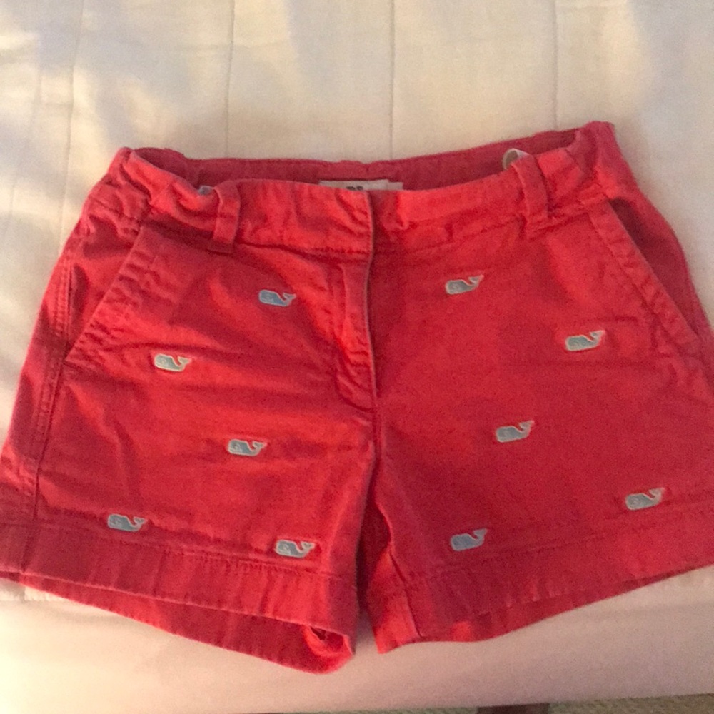 Vineyard Vines pink shorts